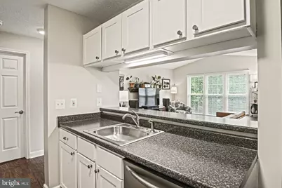 21013 Timber Ridge Terrace #202, Ashburn, VA 20147 - Photo 13