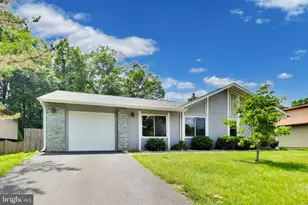 422 Avondale Dr, Sterling, VA 20164 - Photo 3