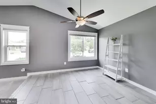 422 Avondale Dr, Sterling, VA 20164 - Photo 11