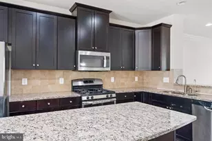 42609 Smokey Embers Terrace, Sterling, VA 20166 - Photo 19