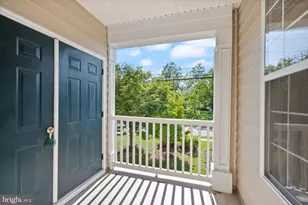 43920 Hickory Corner Terrace, Ashburn, VA 20147 - Photo 9