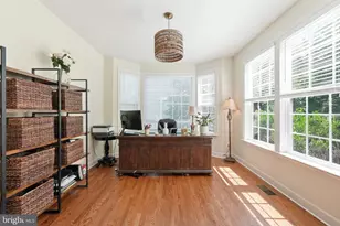 23054 Bronstein Ln, Brambleton, VA 20148 - Photo 33