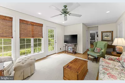 19725 Woodtrail Road, Round Hill, VA 20141 - Photo 43