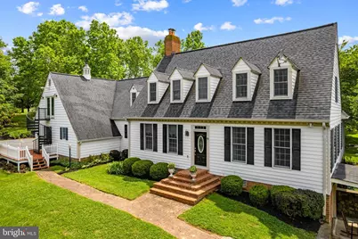 19725 Woodtrail Road, Round Hill, VA 20141 - Photo 9