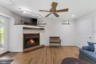 19725 Woodtrail Rd, Round Hill, VA 20141 - Photo 75