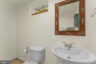 19725 Woodtrail Rd, Round Hill, VA 20141 - Photo 85