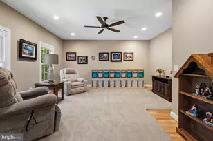 21484 Cedar Dr, Sterling, VA 20164 - Photo 21