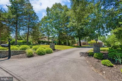 21484 Cedar Drive, Sterling, VA 20164 - Photo 3