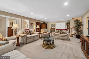 21484 Cedar Dr, Sterling, VA 20164 - Photo 35