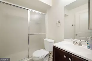 42557 Dreamweaver Dr, Brambleton, VA 20148 - Photo 39