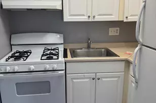 125 Clubhouse Dr SW, Leesburg, VA 20175 - Photo 3