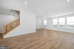 20889 Murry Fls Ter, Ashburn, VA 20147 - Photo 5