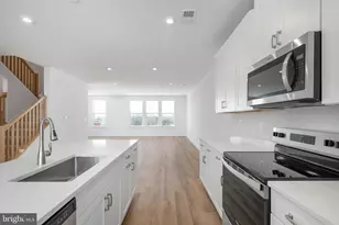 20889 Murry Fls Ter, Ashburn, VA 20147 - Photo 17