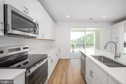 20889 Murry Falls Terrace, Ashburn, VA 20147 - Photo 11