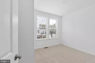 20875 Murry Fls Ter, Ashburn, VA 20147 - Photo 23