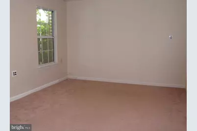 46647 Brownwood Square, Sterling, VA 20164 - Photo 5