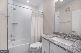 44481 Wolfhound Sq, Ashburn, VA 20147 - Photo 27