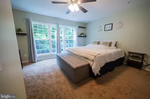 46946 Courtyard Sq, Sterling, VA 20164 - Photo 11