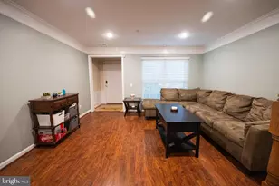 46946 Courtyard Sq, Sterling, VA 20164 - Photo 27