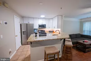 46946 Courtyard Sq, Sterling, VA 20164 - Photo 41