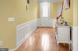 24839 Somerby Dr, Chantilly, VA 20152 - Photo 17