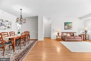 19355 Cypress Ridge Terrace, Leesburg, VA 20176 - Photo 1