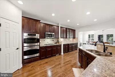 25625 Gathering Glen Street, Aldie, VA 20105 - Photo 17