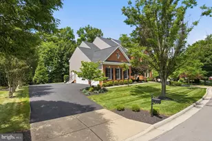 43274 Fieldsview Ct, Leesburg, VA 20176 - Photo 5
