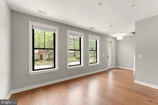 19286 Winmeade Dr, Leesburg, VA 20176 - Photo 7