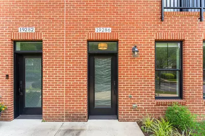 19286 Winmeade Drive, Leesburg, VA 20176 - Photo 3