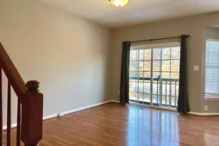 21831 Ladyslipper Sq, Ashburn, VA 20147 - Photo 11