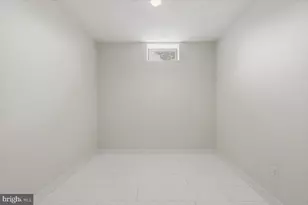 20242 Hidden Creek Ct, Ashburn, VA 20147 - Photo 29