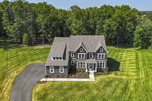 43113 Bitter Persimmon Ct, Centreville, VA 20120 - Photo 3