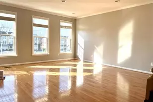 42476 Franklin Benjamin Terrace, Brambleton, VA 20148 - Photo 3