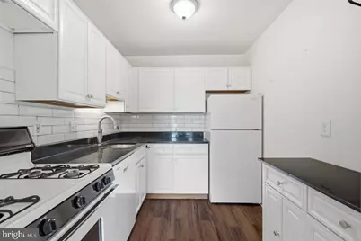 125 Clubhouse Drive SW #8, Leesburg, VA 20175 - Photo 11