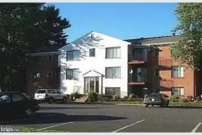 125 Clubhouse Drive SW #8, Leesburg, VA 20175 - Photo 1