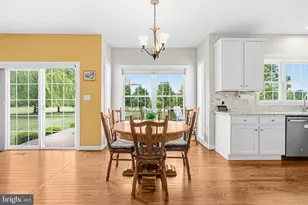 12025 Lindsey Corner Ln, Lovettsville, VA 20180 - Photo 11