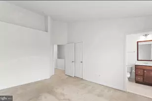 42814 Eggleston Terrace, Chantilly, VA 20152 - Photo 5