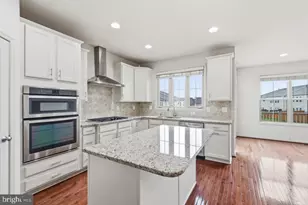 42567 Dreamweaver Dr, Brambleton, VA 20148 - Photo 23