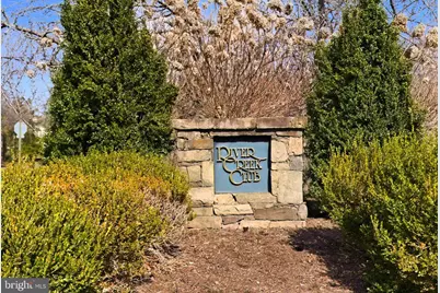 18444 Camelback Terrace, Leesburg, VA 20176 - Photo 3