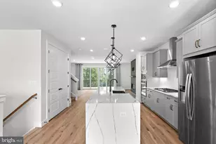 22892 Copper Tree Ter, Ashburn, VA 20148 - Photo 17