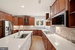 42012 Glynn Tarra Pl, Leesburg, VA 20176 - Photo 33