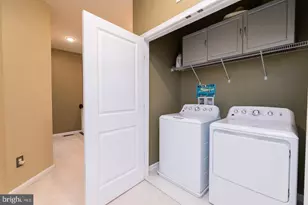 1414 Ribbon Limestone Terrace SE, Leesburg, VA 20175 - Photo 35