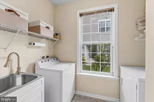 20494 Casablanca Dr, Ashburn, VA 20147 - Photo 21