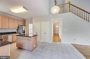 43537 Clivedon Ct, Ashburn, VA 20147 - Photo 11