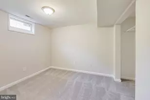 43537 Clivedon Ct, Ashburn, VA 20147 - Photo 35