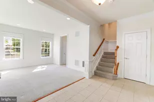 25465 Potomac Twain Terrace, Chantilly, VA 20152 - Photo 9