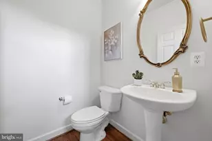 18526 Bear Creek Terrace, Leesburg, VA 20176 - Photo 7