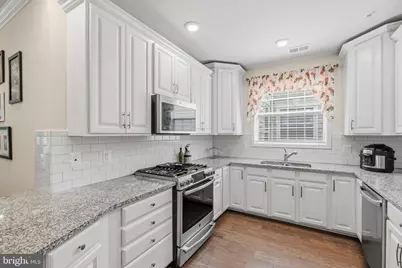 23235 Milltown Knoll Square #107, Ashburn, VA 20148 - Photo 7