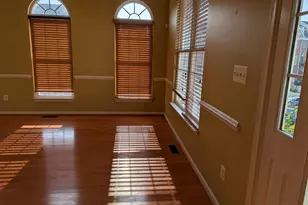 22611 Welborne Manor Square, Ashburn, VA 20148 - Photo 5